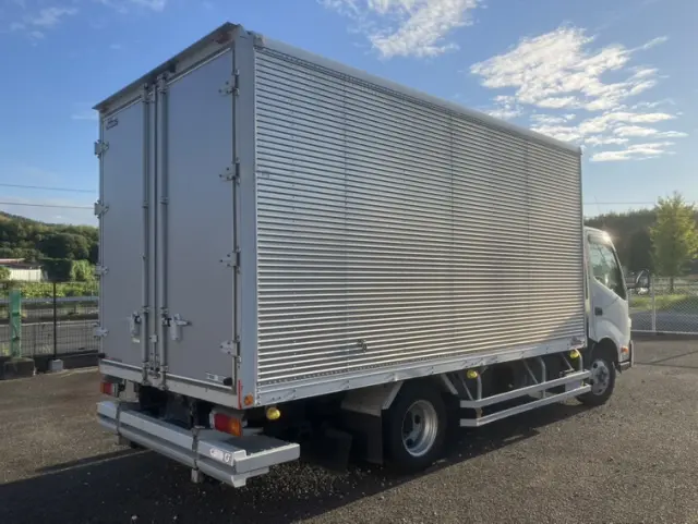 日野 デュトロ TKG-XZU710Mの写真12