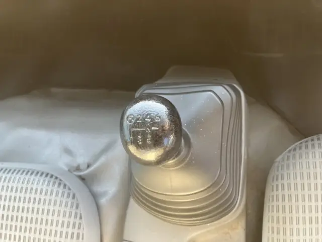 日野 デュトロ TKG-XZU710Mの写真33