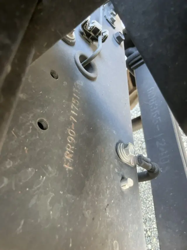 いすゞ フォワード 2RG-FRR90T2の写真46