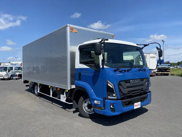 いすゞ フォワード 2RG-FRR90T4(2WD)の写真3