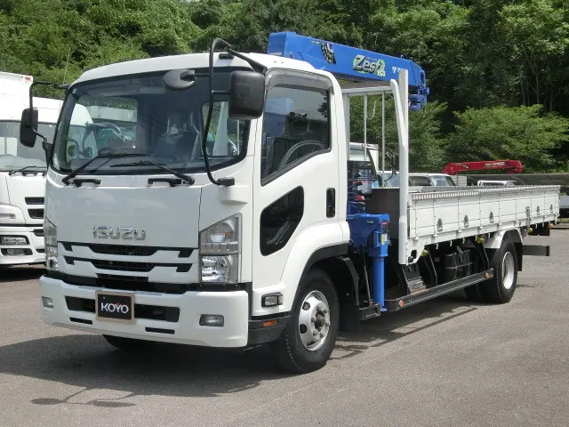 いすゞ フォワード TKG-FRR90S2(2WD)の写真1