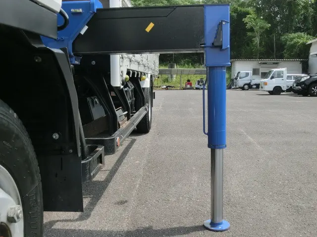 いすゞ フォワード TKG-FRR90S2(2WD)の写真29