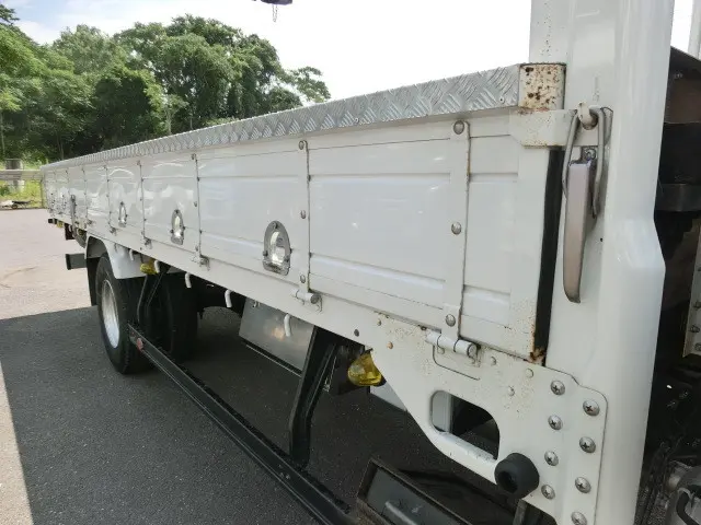 いすゞ フォワード TKG-FRR90S2(2WD)の写真38