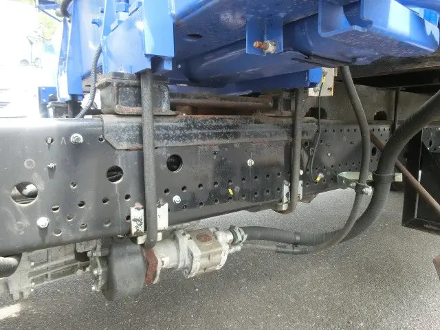 いすゞ フォワード TKG-FRR90S2(2WD)の写真44