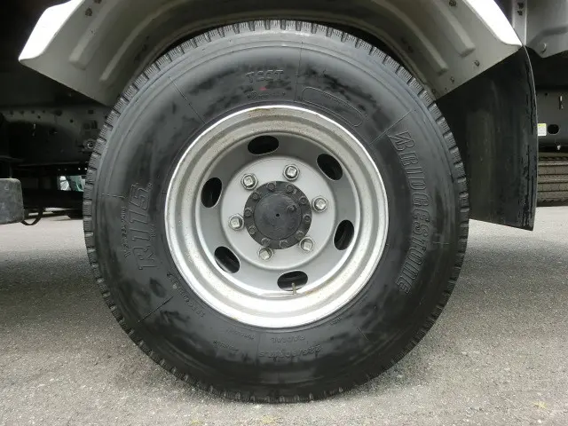 いすゞ フォワード TKG-FRR90S2(2WD)の写真45