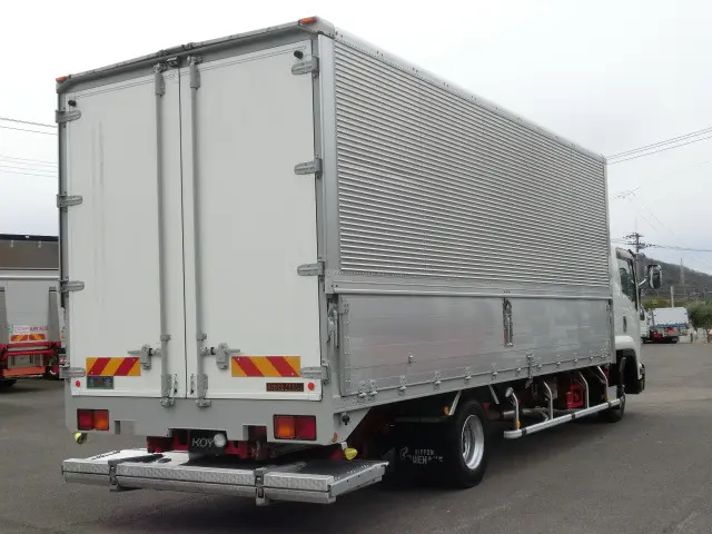 いすゞ フォワード TKG-FRR90S2(2WD)の写真2