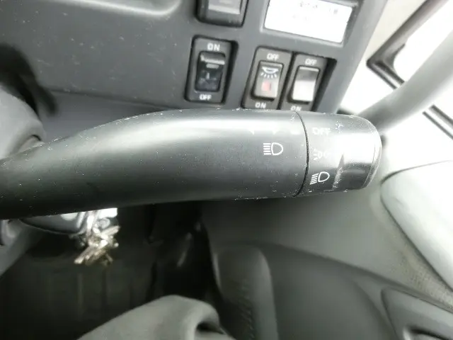 いすゞ フォワード TKG-FRR90S2(2WD)の写真16
