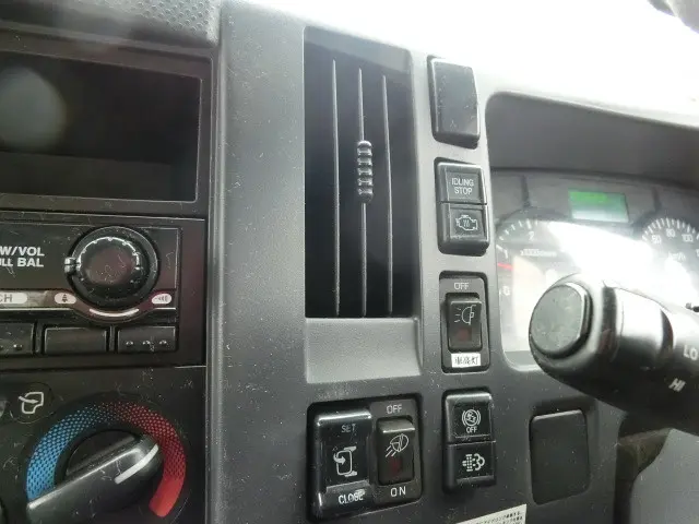 いすゞ フォワード TKG-FRR90S2(2WD)の写真18