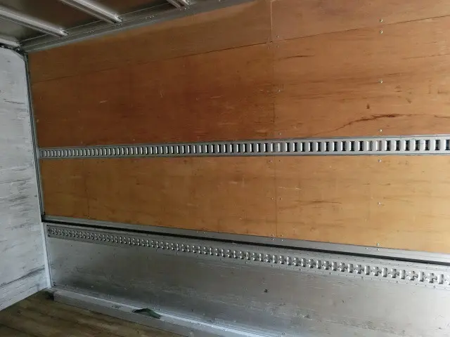 いすゞ フォワード TKG-FRR90S2(2WD)の写真40