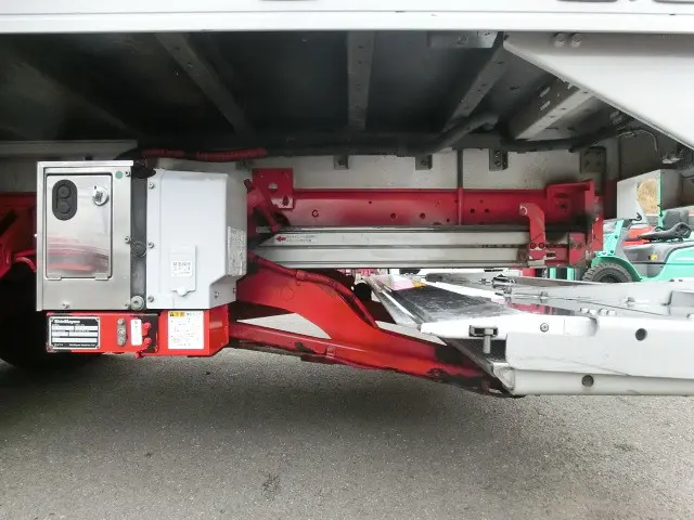 いすゞ フォワード TKG-FRR90S2(2WD)の写真43