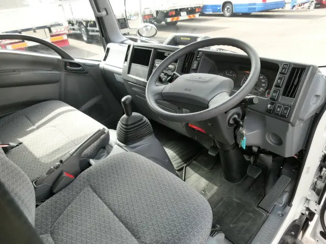 いすゞ エルフ 2RG-NLR88ANの写真9