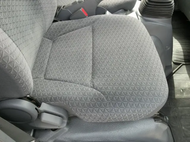 いすゞ エルフ 2RG-NLR88ANの写真11