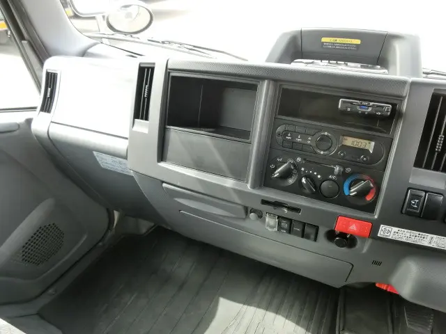 いすゞ エルフ 2RG-NLR88ANの写真19