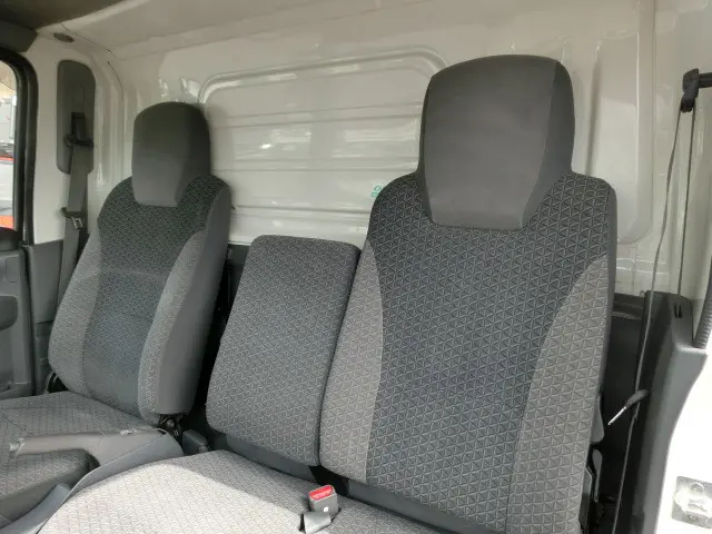 いすゞ エルフ 2RG-NLR88ANの写真23