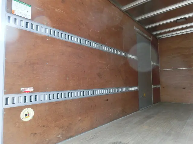 いすゞ エルフ 2RG-NLR88ANの写真36