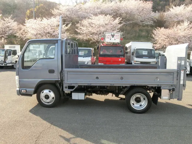 いすゞ エルフ TRG-NKR85Aの写真7