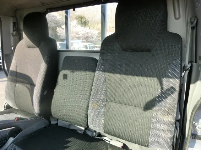 いすゞ エルフ TRG-NKR85Aの写真17