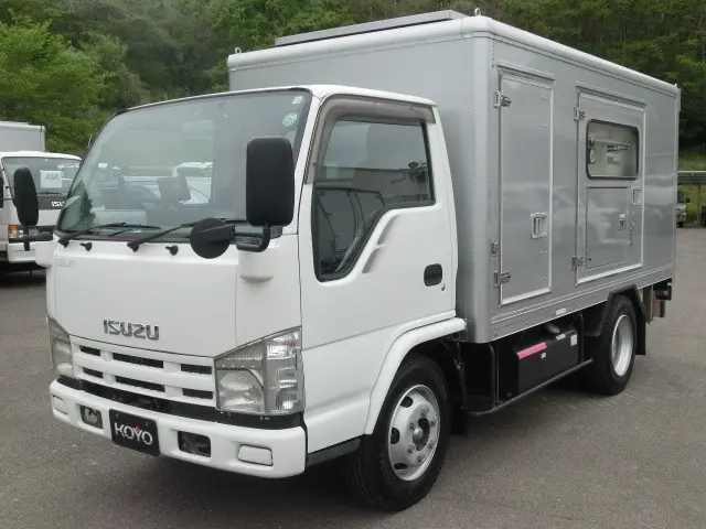 いすゞ エルフ BDG-NKR85Nの写真1