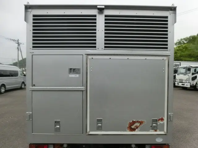 いすゞ エルフ BDG-NKR85Nの写真28