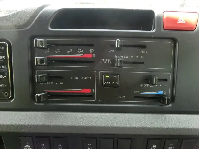 トヨタ コースター XZB60の写真19