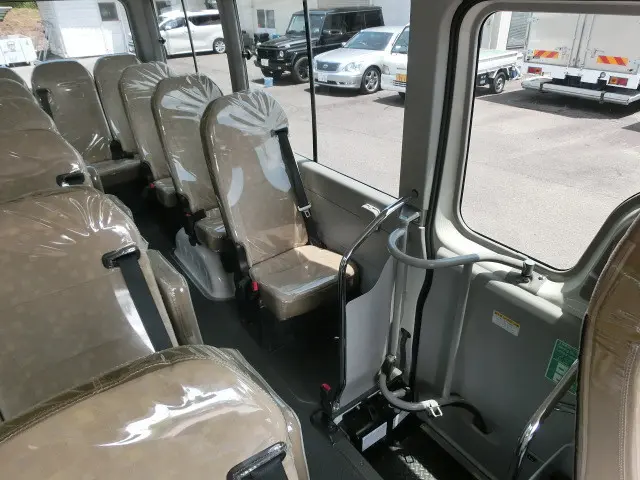 トヨタ コースター XZB60の写真30