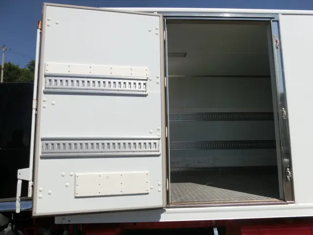 日野 レンジャー 2KG-FD2ABG(2WD)の写真24