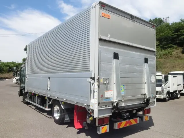 いすゞ フォワード SKG-FRR90T2(2WD)の写真4