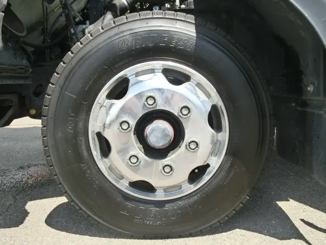 いすゞ フォワード SKG-FRR90T2(2WD)の写真25