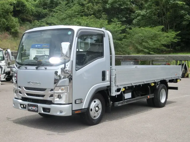 いすゞ エルフ 2RG-NMR88AR(2WD)の写真1