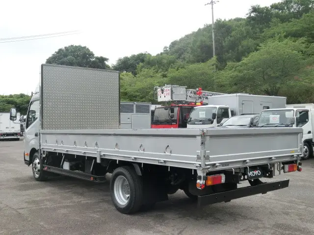 トヨタ トヨエース TKG-XZU720(2WD)の写真5