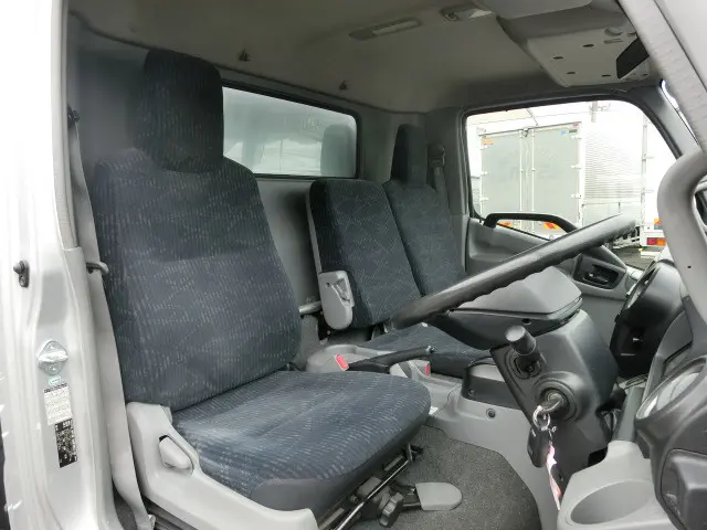 トヨタ トヨエース TKG-XZU720(2WD)の写真9