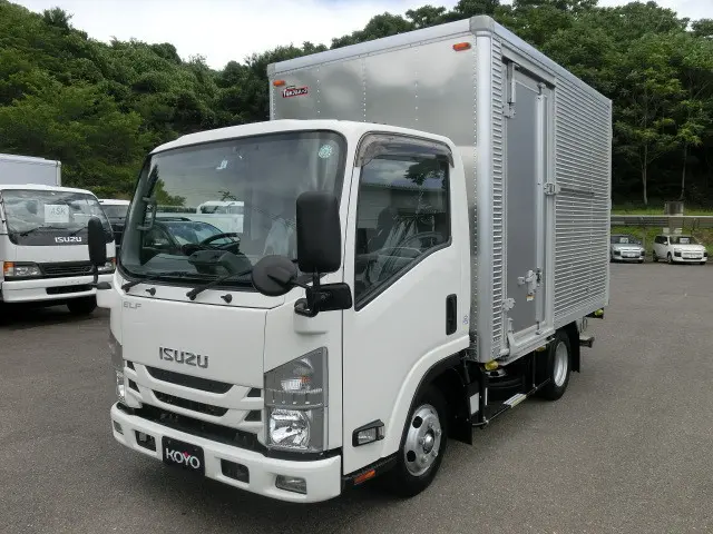 いすゞ エルフ 2RG-NLR88AN(2WD)の写真1