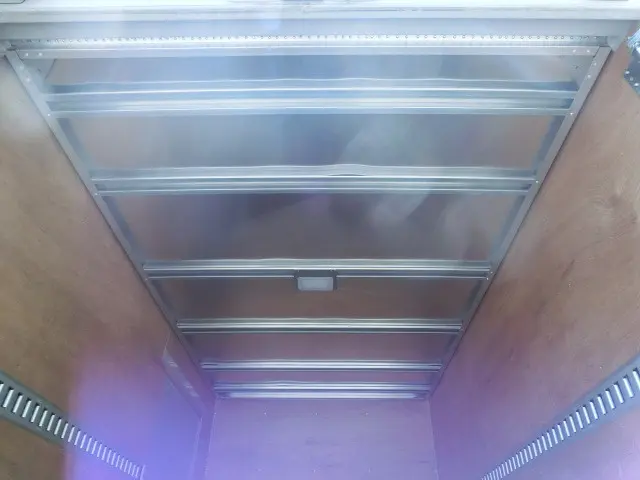 いすゞ エルフ 2RG-NLR88AN(2WD)の写真28