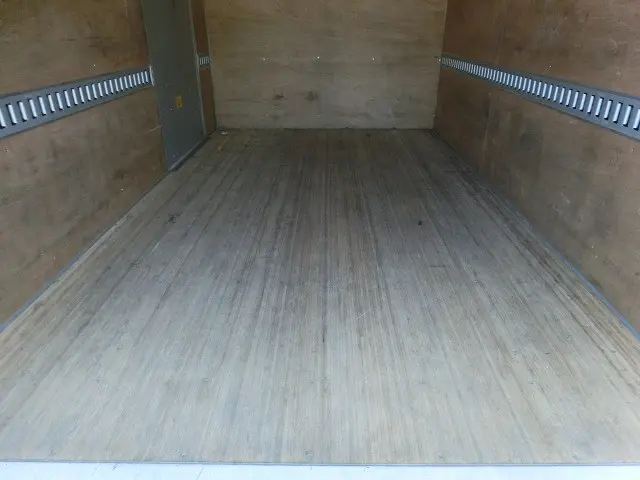 いすゞ エルフ 2RG-NLR88AN(2WD)の写真29