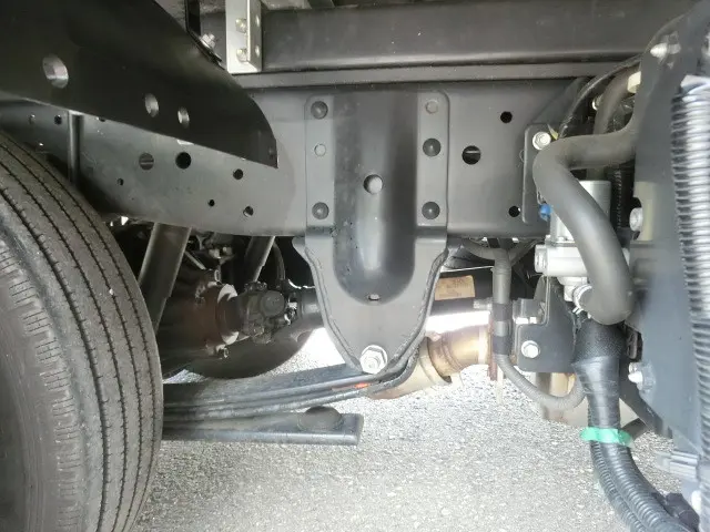 いすゞ エルフ 2RG-NLR88AN(2WD)の写真35