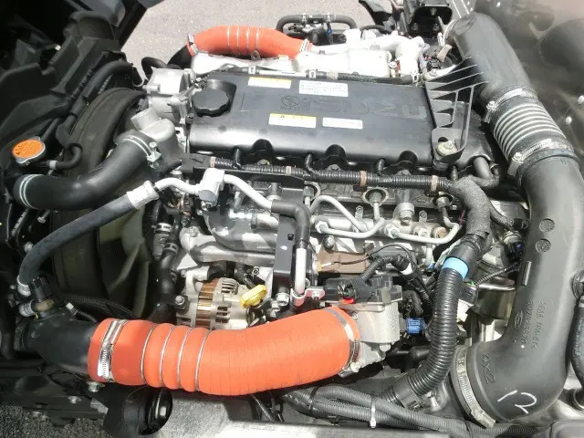 いすゞ エルフ 2RG-NLR88AN(2WD)の写真39