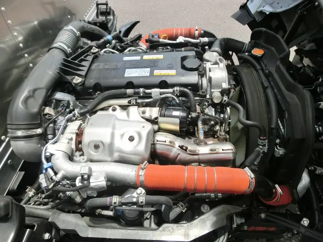 いすゞ エルフ 2RG-NLR88AN(2WD)の写真40