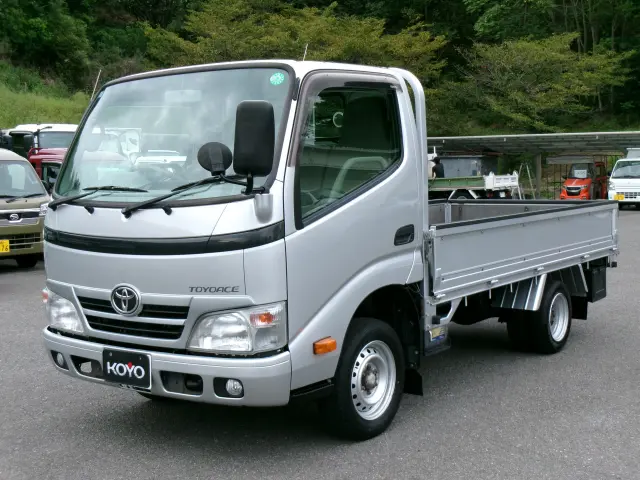 トヨタ トヨエース QDF-KDY231(2WD)の写真1