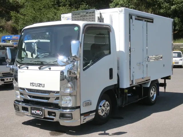 いすゞ エルフ TPG-NLR85AN(2WD)の写真1