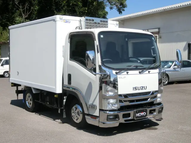 いすゞ エルフ TPG-NLR85AN(2WD)の写真2