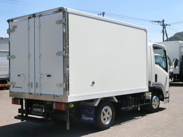 いすゞ エルフ TPG-NLR85AN(2WD)の写真5