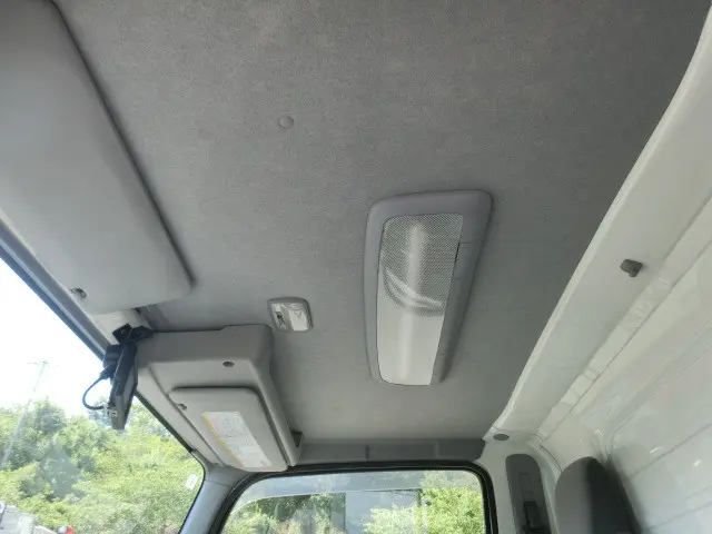 いすゞ エルフ TPG-NLR85AN(2WD)の写真17