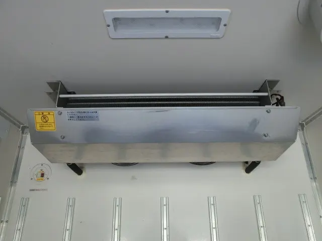 いすゞ エルフ TPG-NLR85AN(2WD)の写真26