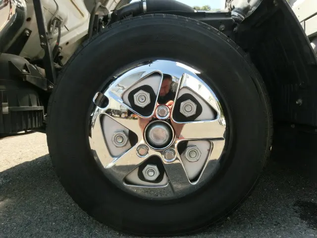 いすゞ エルフ TPG-NLR85AN(2WD)の写真30