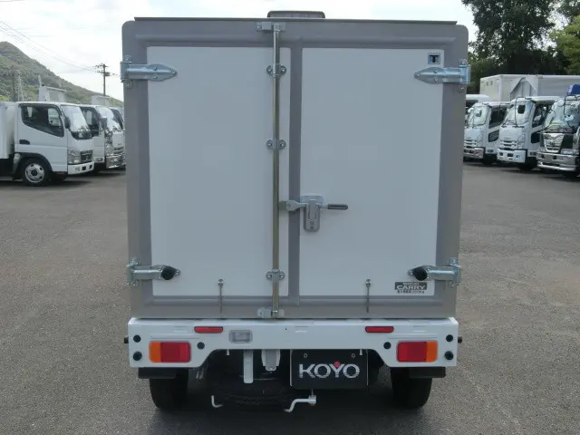 スズキ キャリイ 3BD-DA16T(2WD)の写真5