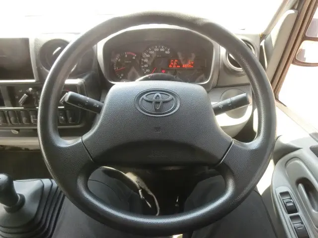 トヨタ ダイナ XZC605(2WD)の写真12