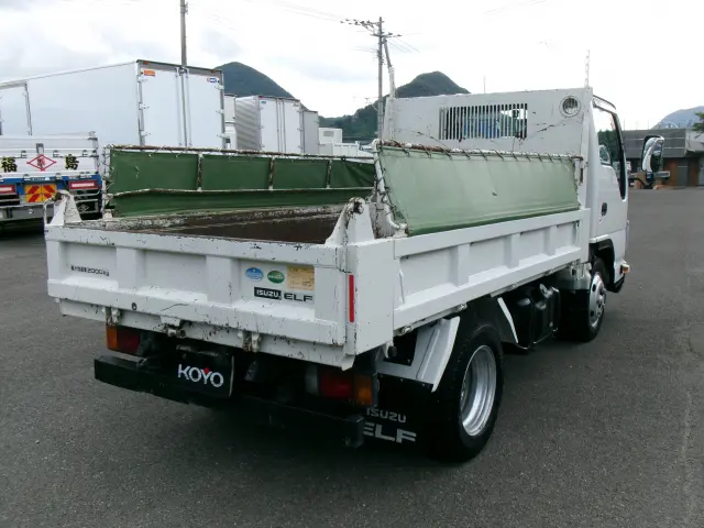 いすゞ エルフ TPG-NJR85AD(2WD)の写真4