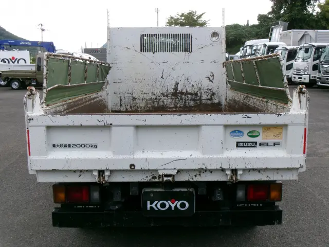 いすゞ エルフ TPG-NJR85AD(2WD)の写真5