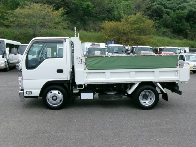 いすゞ エルフ TPG-NJR85AD(2WD)の写真7