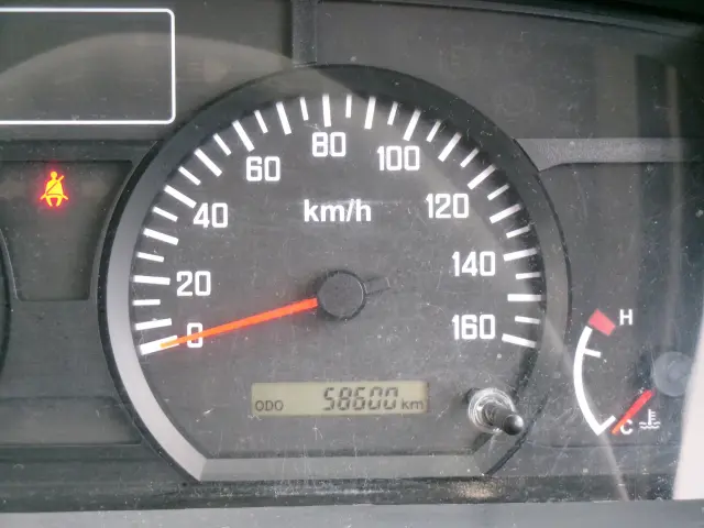 いすゞ エルフ TPG-NJR85AD(2WD)の写真13